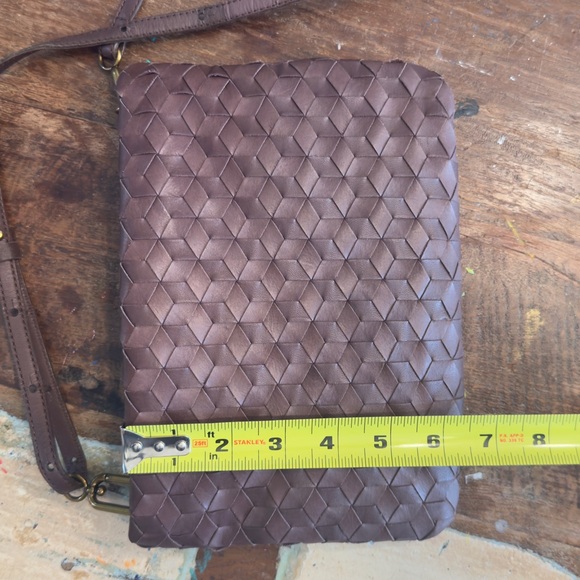 NWT Madewell Chocolate Raisin Weave The Puff Crossbody Bag - Picture 7 of 8